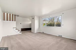 5209 Crestwood Dr, Harrisburg, PA 17109 - Photo 7