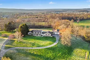 7204 Charles Dr, Harrisburg, PA 17112 - Photo 57