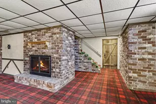 7204 Charles Dr, Harrisburg, PA 17112 - Photo 35