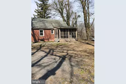 4249 Locust Lane, Harrisburg, PA 17109 - Photo 7