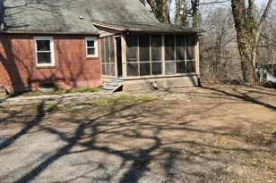 4249 Locust Ln, Harrisburg, PA 17109 - Photo 7