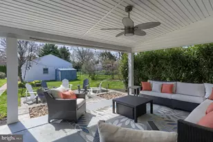 128 W Areba Ave, Hershey, PA 17033 - Photo 29