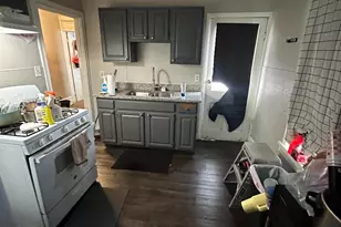 1942 North St, Harrisburg, PA 17103 - Photo 3