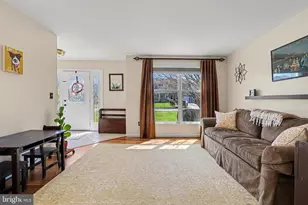 6126 Chatham Ct, Harrisburg, PA 17111 - Photo 5