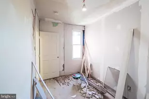 427 Muench St, Harrisburg, PA 17102 - Photo 15