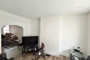 2115 Penn St, Harrisburg, PA 17110 - Photo 3