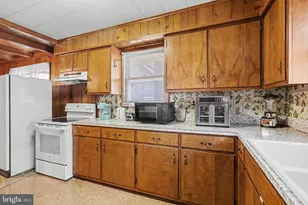 1212 S 19th St, Harrisburg, PA 17104 - Photo 9