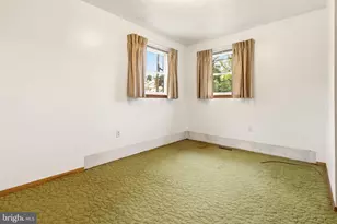 739 6th St, Harrisburg, PA 17113 - Photo 17