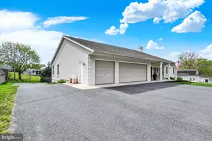 144 S Lockwillow Ave, Harrisburg, PA 17112 - Photo 3