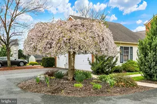 2015 Southpoint Dr, Hummelstown, PA 17036 - Photo 7