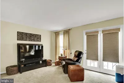 2015 Southpoint Drive, Hummelstown, PA 17036 - Photo 7