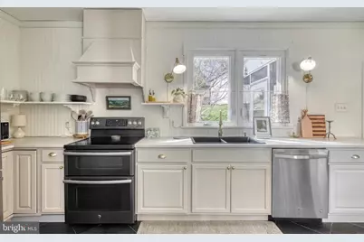 611 Garden Drive, Harrisburg, PA 17111 - Photo 11