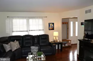 6102 Fireside Cir, Harrisburg, PA 17109 - Photo 7