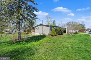 204 N 3rd St, Halifax, PA 17032 - Photo 23