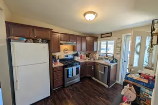 7100 Clearfield St, Harrisburg, PA 17111 - Photo 3