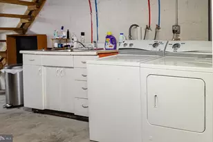 2441 Penn St, Harrisburg, PA 17110 - Photo 23