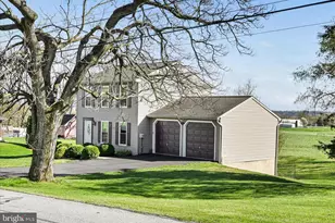 4285 Highland Rd, Elizabethtown, PA 17022 - Photo 3