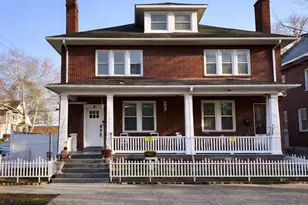 1961 Chestnut St, Harrisburg, PA 17104 - Photo 1