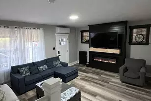 1961 Chestnut St, Harrisburg, PA 17104 - Photo 3