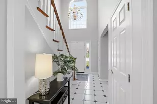 5771 Nesbit Dr, Harrisburg, PA 17112 - Photo 3