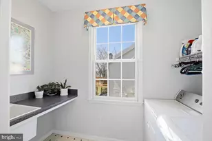 5771 Nesbit Dr, Harrisburg, PA 17112 - Photo 19