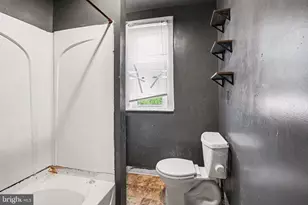 631 Dunkle St, Harrisburg, PA 17104 - Photo 9