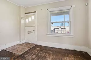 631 Dunkle St, Harrisburg, PA 17104 - Photo 3