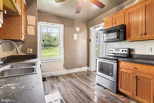 631 Dunkle St, Harrisburg, PA 17104 - Photo 5