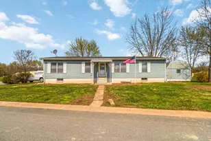 2 Rose Ave, Middletown, PA 17057 - Photo 3