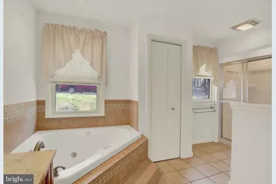 4931 Chambers Hill Road, Harrisburg, PA 17111 - Photo 9