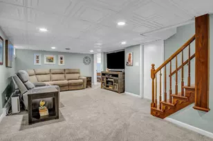 81 Peach Ave, Hershey, PA 17033 - Photo 17