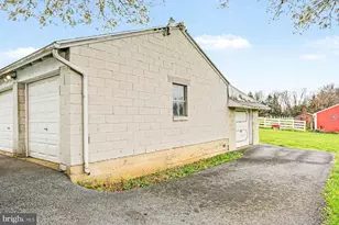 489 Bachmanville Rd, Hershey, PA 17033 - Photo 9