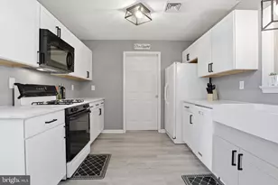 15 Creekview Dr, Middletown, PA 17057 - Photo 11