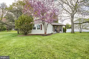 114 Heather Dr, Harrisburg, PA 17112 - Photo 3