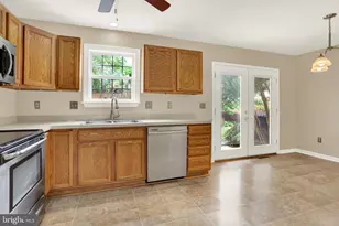 6312 Darlington Dr, Harrisburg, PA 17112 - Photo 9