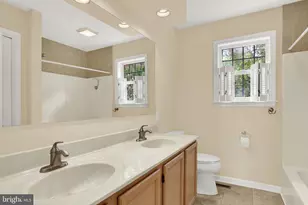 6312 Darlington Dr, Harrisburg, PA 17112 - Photo 15