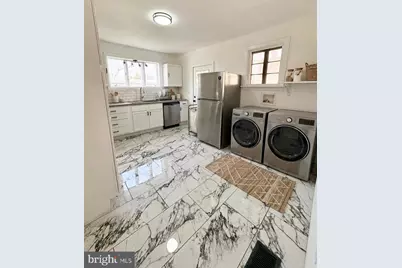 2002 Forster Street, Harrisburg, PA 17103 - Photo 5