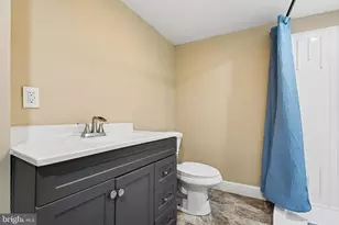 918 N 16th St, Harrisburg, PA 17103 - Photo 27