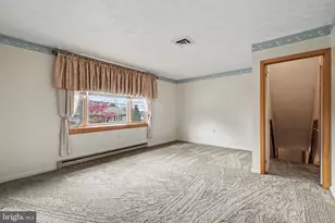7726 Valleyview Ave, Harrisburg, PA 17112 - Photo 5