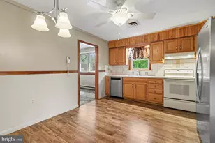 7726 Valleyview Ave, Harrisburg, PA 17112 - Photo 7