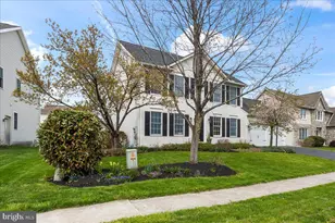 1939 Creek Hollow Ln, Hershey, PA 17033 - Photo 3