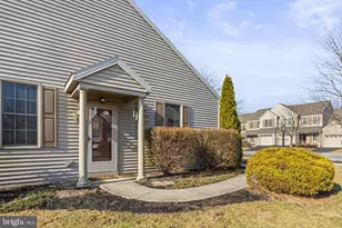 1952 Limestone Dr, Hummelstown, PA 17036 - Photo 3
