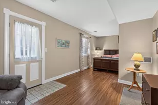 826 Lark Dr, Harrisburg, PA 17111 - Photo 25