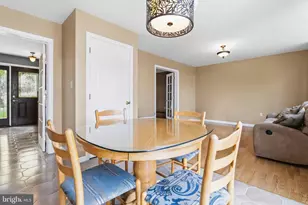 1221 Jill Dr, Hummelstown, PA 17036 - Photo 11