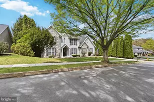 1221 Jill Dr, Hummelstown, PA 17036 - Photo 3
