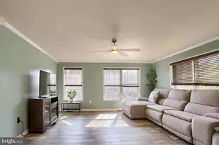 154 Mapleton Blvd, Harrisburg, PA 17112 - Photo 5