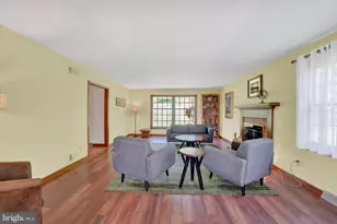 5909 Eshenaur Dr, Harrisburg, PA 17112 - Photo 7