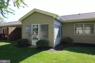 1370 Woodridge Dr, Middletown, PA 17057 - Photo 19