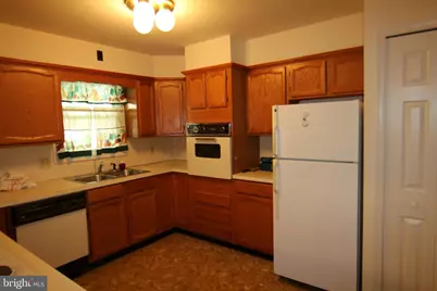1370 Woodridge Drive, Middletown, PA 17057 - Photo 9