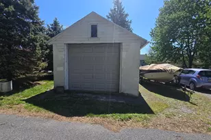 319 E Main St, Middletown, PA 17057 - Photo 7